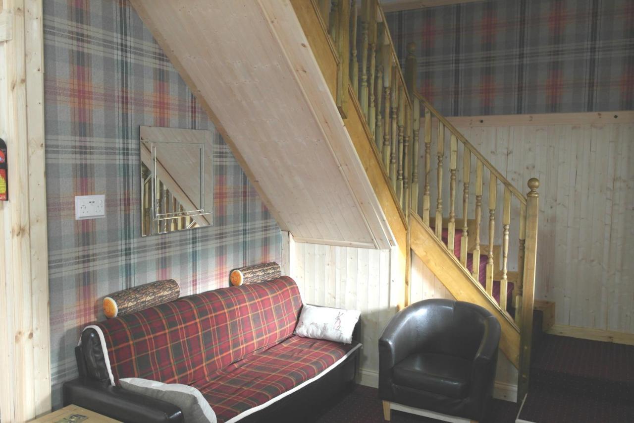 The Steading Highland Glen Lodge Drumnadrochit Kültér fotó